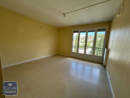 Appartement à louer 4 pièces 80.8m² - Photo 2