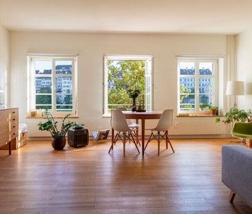 APPARTEMENT 2 PIÈCES À BÂLE - ALTSTADT/KLEINBASEL, MEUBLÉ, TEMPORAIRE - Photo 5