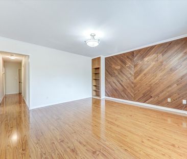 For Lease - 90 Celeste Drive Unit# Main, Toronto, Ontario - Photo 4