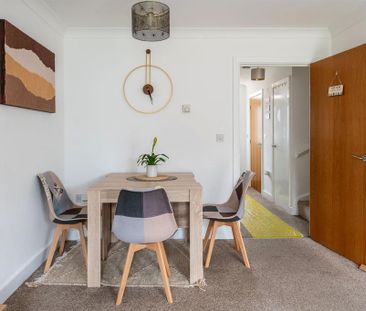 2 bedroom terraced house to rent - Photo 5