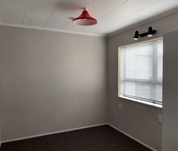 38A Collins Street, Hawera - Photo 3