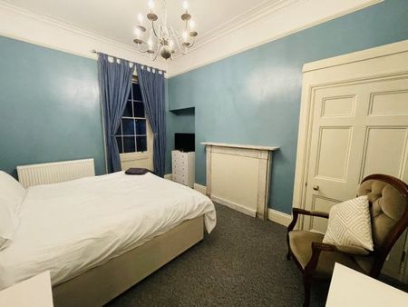 Pembroke Dock, Pembroke Dock, SA72 - Photo 3