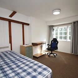 Broad Street, CT1 2LR, Canterbury - Photo 2