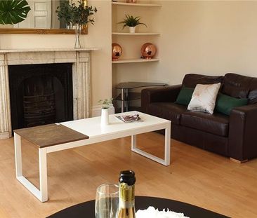 4 bedroom flat to rent - Photo 1