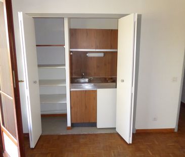 Appartement 1 pièces 22m2 MARSEILLE 9EME 479 euros - Photo 1