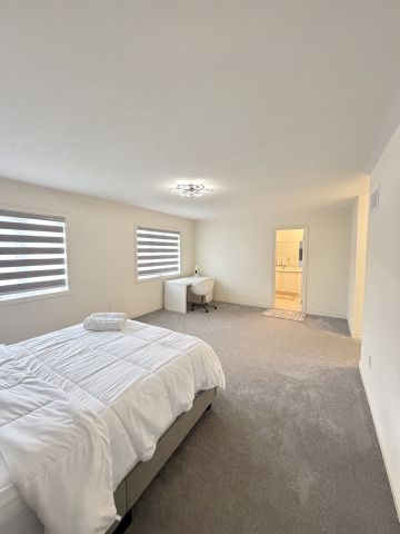 For Lease - 1207 Drinkle Crescent, Oshawa, Ontario - Photo 5