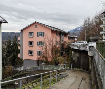 Vermietung nach Teilsanierung - Wohnen an ruhiger Lage in der Nähe ... - Photo 2