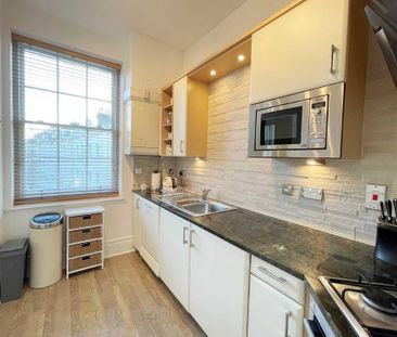 3 bedroom apartment to rent - Photo 4