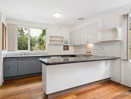 42 Boisdale Street, Surrey Hills VIC 3127 - House For Rent | Domain - Photo 4