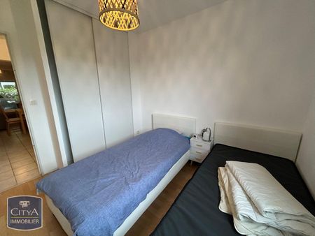 Location Appartement 3 pièces 55m² LA RIVIERE ST SAUVEUR 14600 - Photo 2