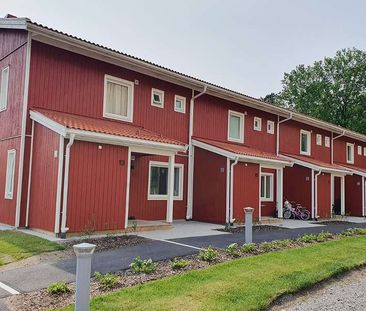 Carl Lewanders väg 17 - Photo 1