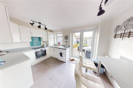 2 bedroom terraced house to rent - Photo 5