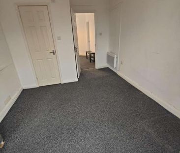 Selworthy Road, Holbrooks, Coventry, CV6 - Photo 3