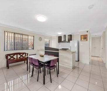 Comfortable and Convenient 4-Bedroom Family Home - Photo 5