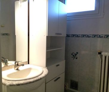 T3 de 55.62m² avec balcon - quartier Vieilles Perrières - Photo 4