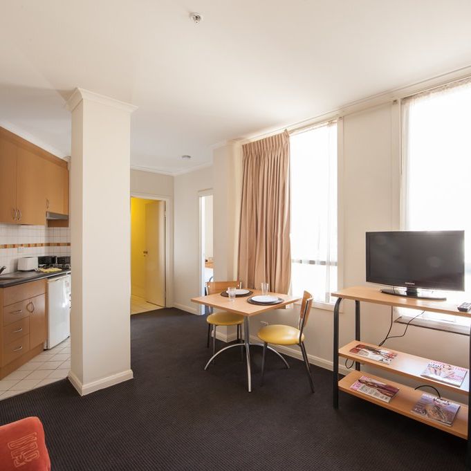 Melbourne | Student Living on Flinders | 2 Bedroom Large - Photo 1