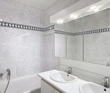 Appartement te huur in Knokke voor € 1.300 met 2 slaapkamers - Photo 4