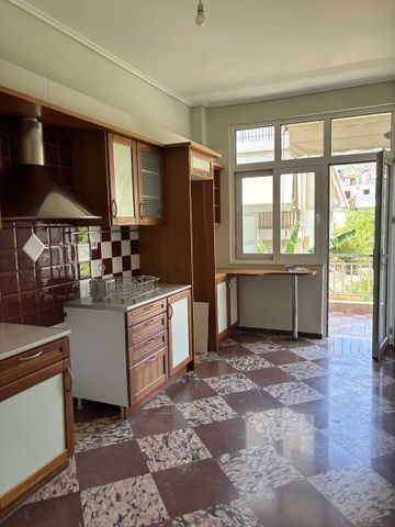 Διαμέρισμα για ενοικίαση Κέντρο (Αργυρούπολη) - Φωτογραφία 2