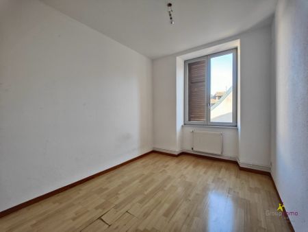 4 pièces de 65m² au 2ème étage sans ascenseur - Photo 2