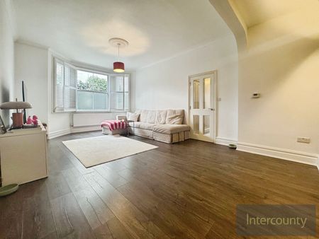 Chantry Mount, CM23, Bishop'S Stortford - Photo 5