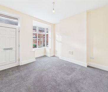 3 bedroom End of terrace house to rent - Photo 3