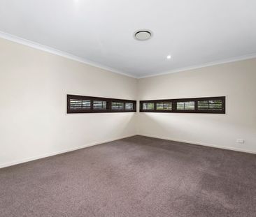 47 Hawkesbury Avenue, Pacific Pines, QLD 4211 - Photo 2