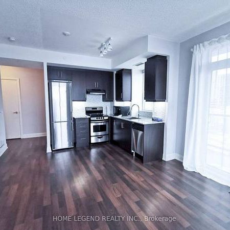 Yonge & Finch Bright +Spacious 2Bdrm Corner Unit Open Concept Kitchen - Photo 1