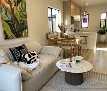 15 Paetai Lane, Te Atatu Peninsula - Photo 2