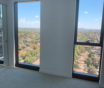 Brand New Three Bedroom Premium Box Hill Apartment with Stunning Views - Inspection by Appointment - Photo 2