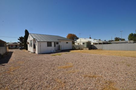 7 Kirkham Avenue, 5700, Port Augusta Sa - Photo 2