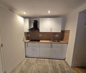 Appartement à louer Isles Les Meldeuses 1 pièce(s) 32.70 m2 - Photo 2