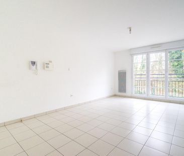 location Appartement T2 DE 42.06m² À HERBLAY - Photo 2
