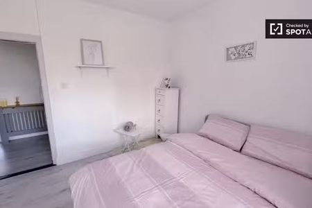 2-bedroom apartment for rent in County Dublin - Photo 4