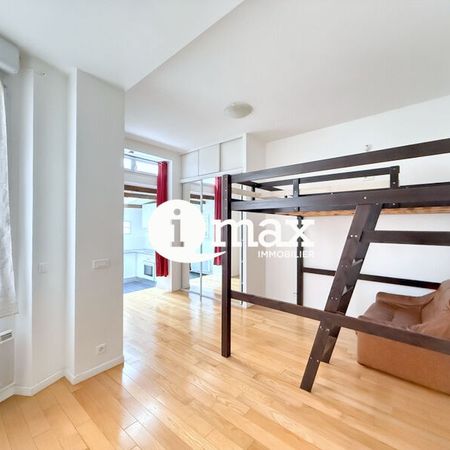 Location Appartement COURBEVOIE - - Photo 3