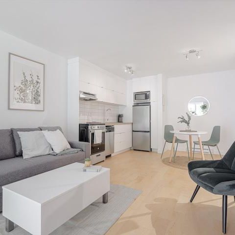 Loft entièrement meublé à louer Sainte-Foy / Sillery juillet 2026 - Photo 1