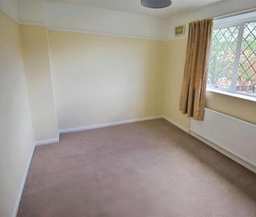 2 bedroom semi-detached house to rent - Photo 2