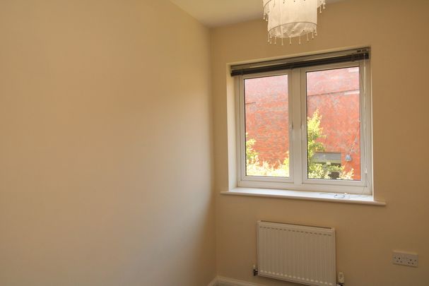 £1,650 - To Let - Photo 1