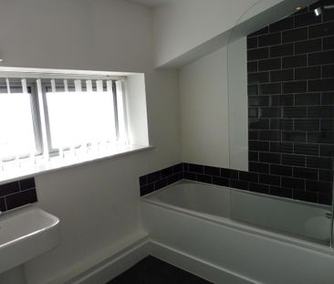 1 bedroom duplex to rent - Photo 2