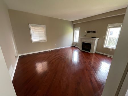 For Lease - 54 Kindy Street, Markham, Ontario - Photo 5