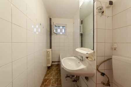 Apartamente 2 camere - Nord (in spatele benzinariei Moll) - Photo 5