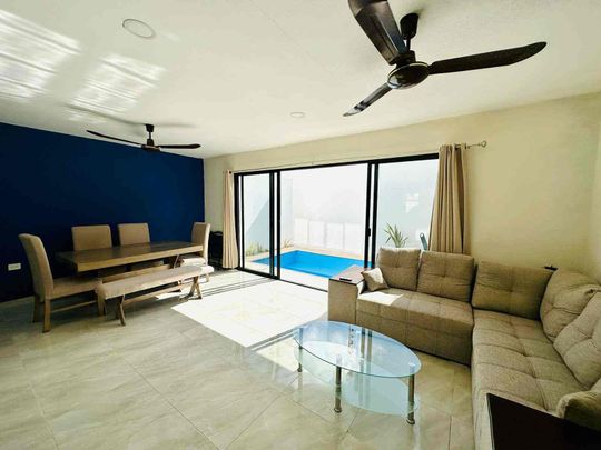 Townhouse amueblado, con piscina, dentro de privada. - Photo 1