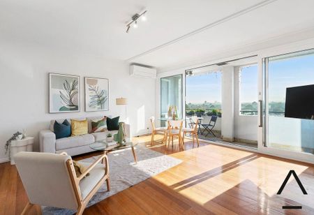 Modern Apartment in the Heart of St Kilda *Open for Inspection Saturday 16th November 9am - 9:15am* - Photo 3