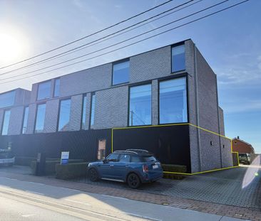 Gelijkvloers twee- slaapkamerappartement met autostaanplaats in Meu... - Photo 6