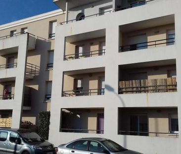 Location Appartement 2 pièces 45m² BORDEAUX 33300 - Photo 4