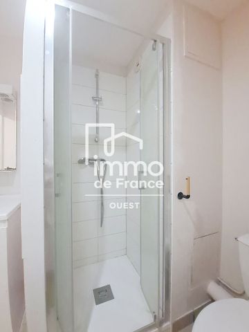 Location Appartement 2 pièces 25m² - Photo 2