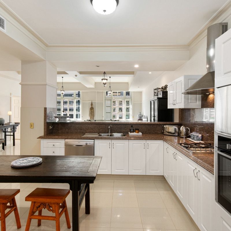 208, Adelaide Street, QLD, Brisbane City - Photo 1
