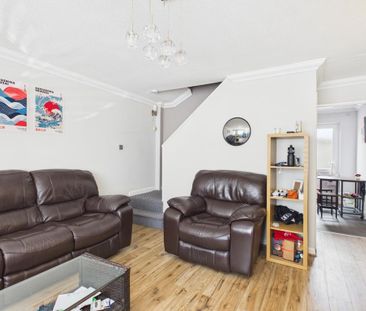 2 bedroom terraced house to rent - Photo 1