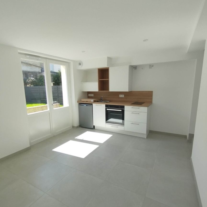 Appartement - 2 pièces - 28,18 m² - Laval - Photo 1