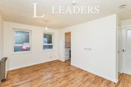 1 bedroom flat to rent - Photo 5