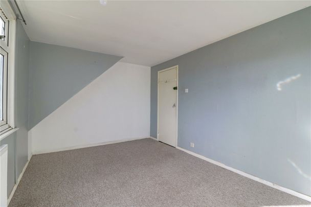 Pasture Road South, Barton-upon-Humber, Lincolnshire, DN18 5RA - Photo 1